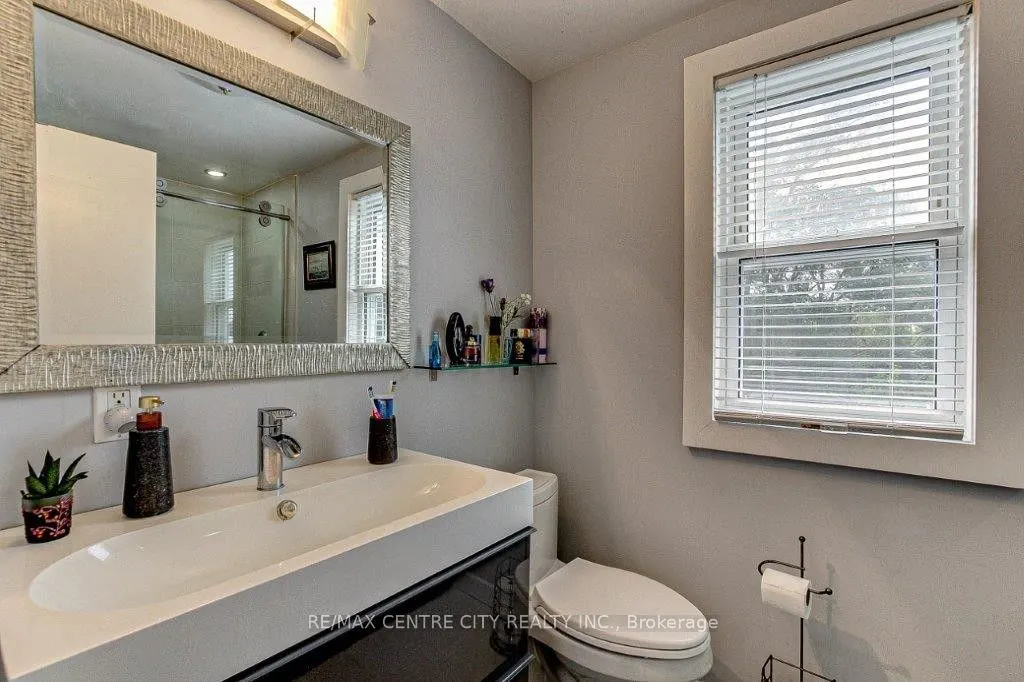 465 Ashland Avenue