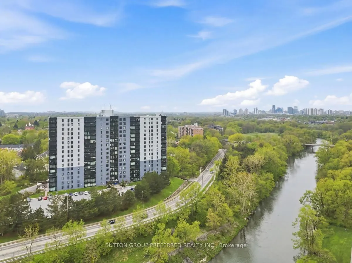 45 Pond Mills Road #206