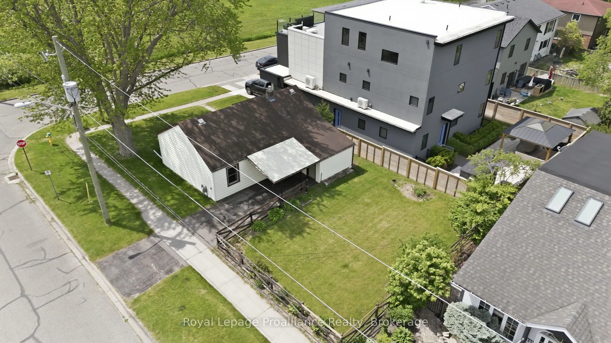 478 Monk Street