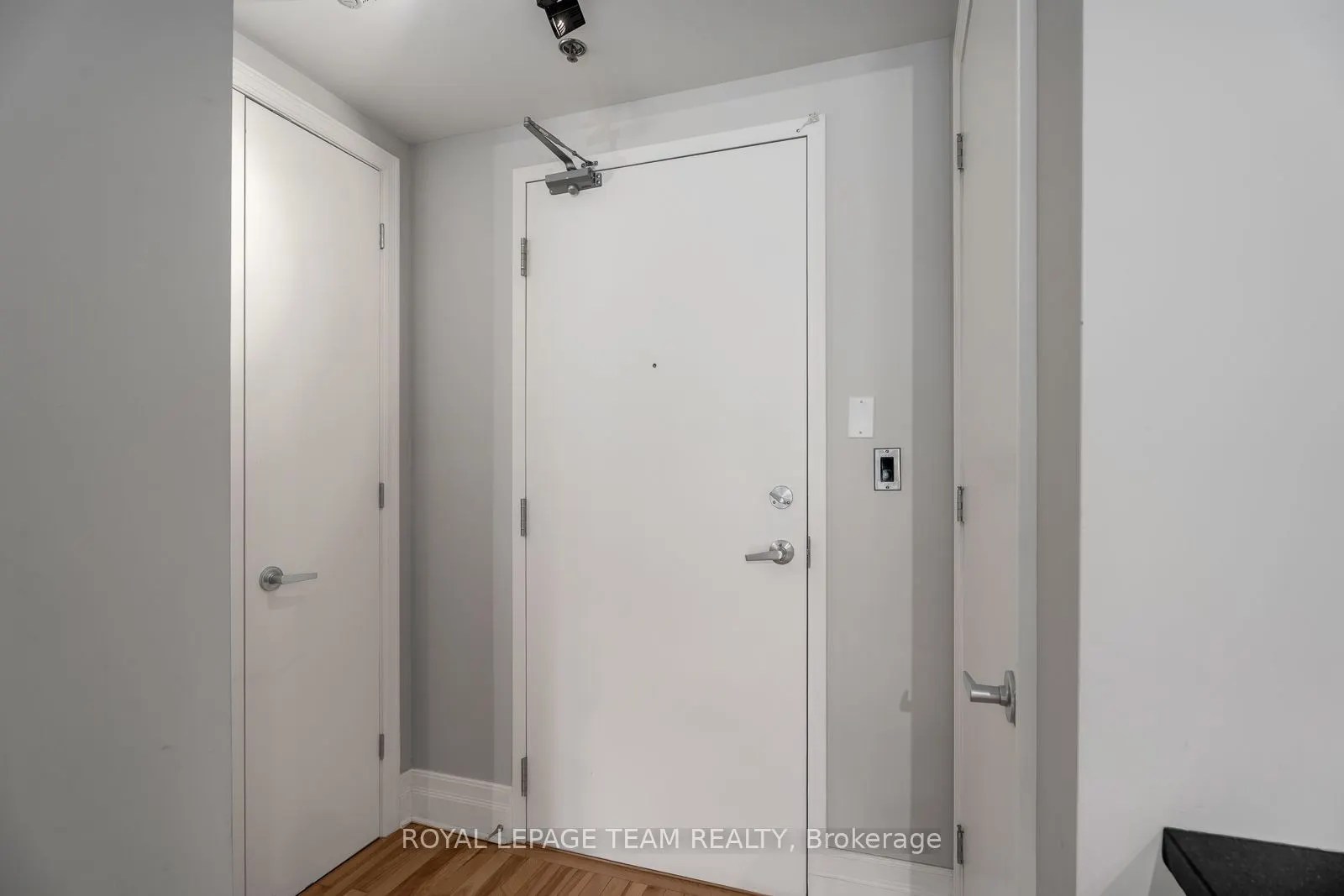 457 Mcleod Street #101