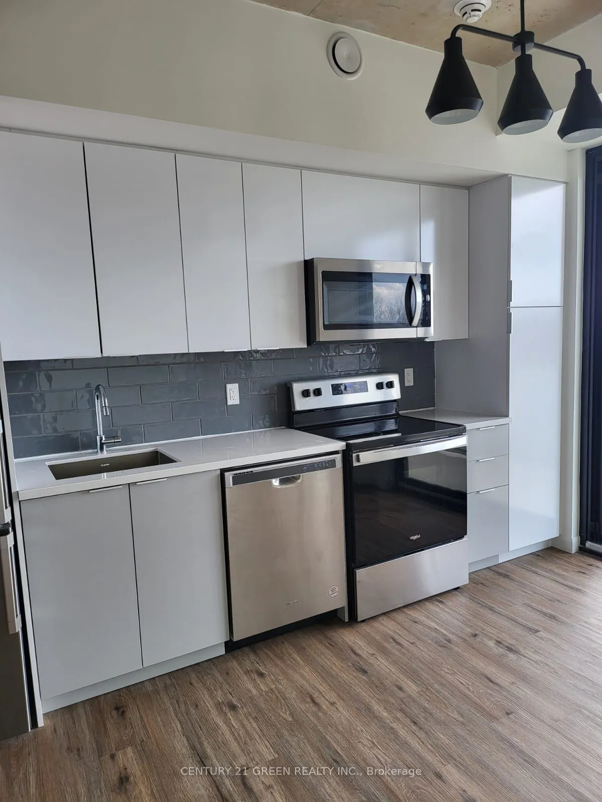 7 Erie Avenue #309