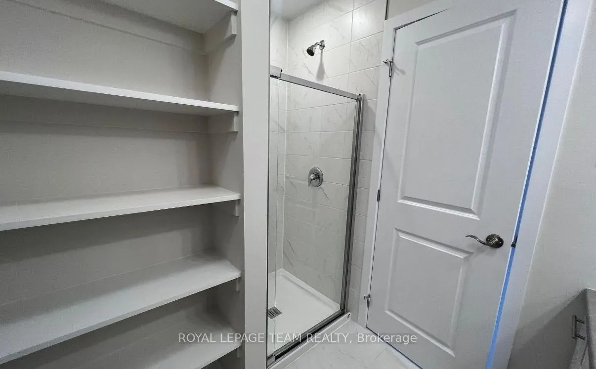204 Tussock Private