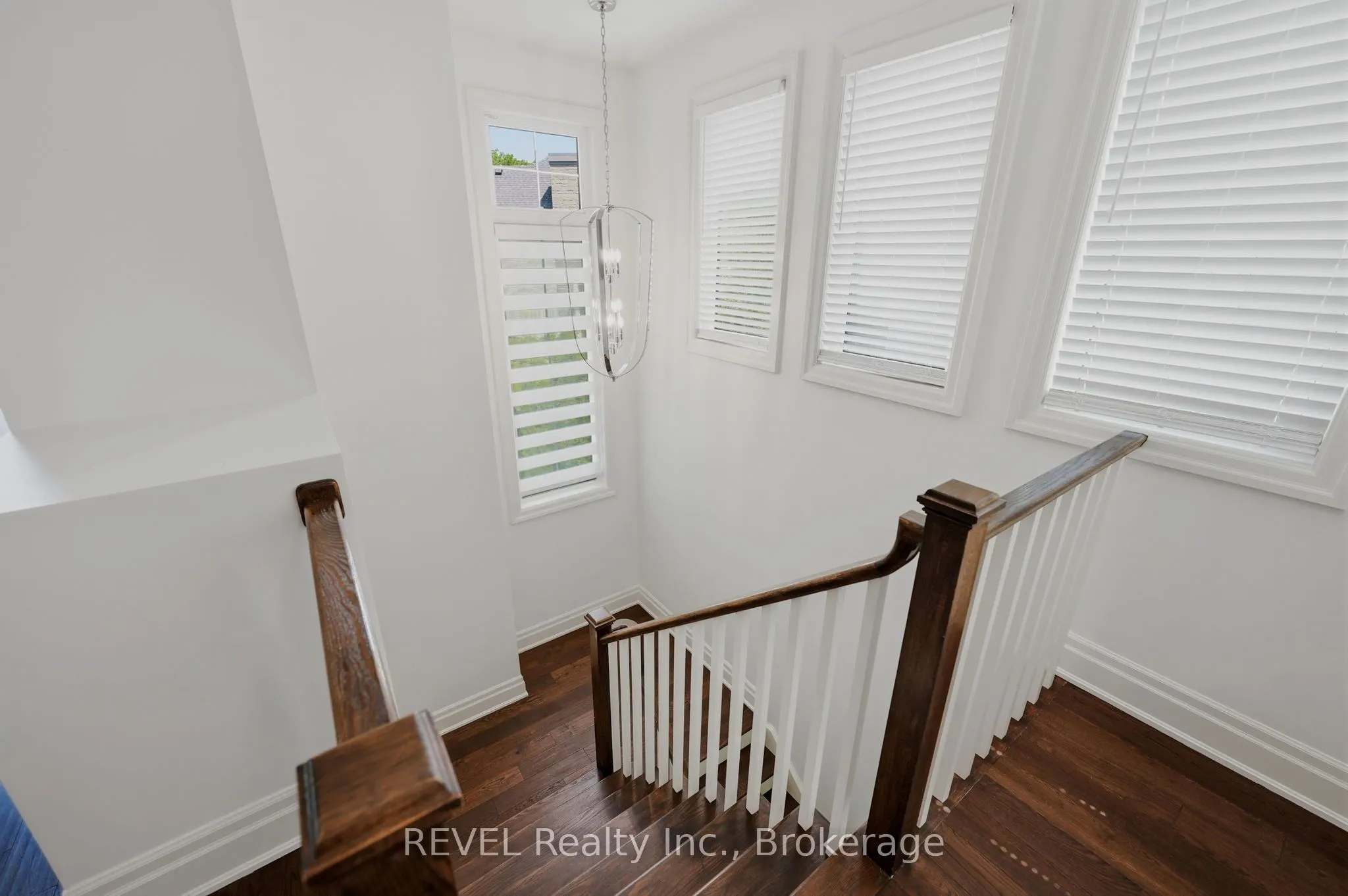 14 St. Andrews Lane S #S14