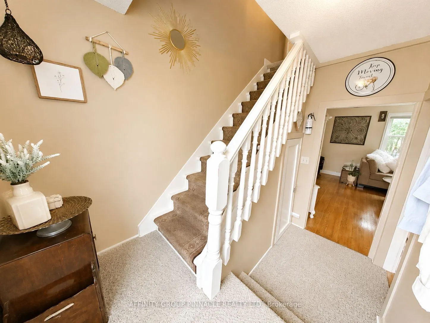 15 Prince Street W