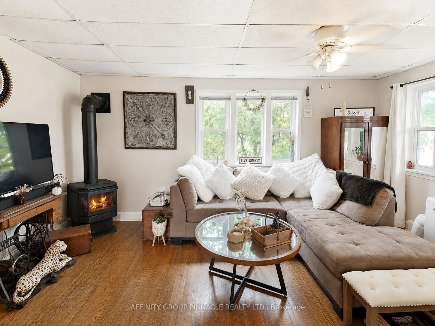 15 Prince Street W