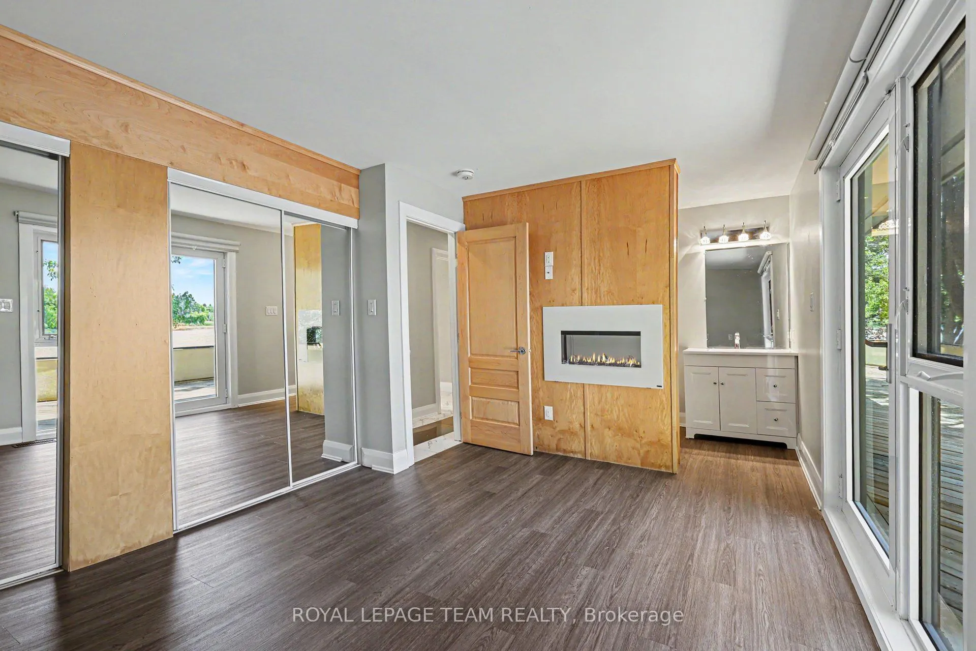 5066K Lorne Bridge Road