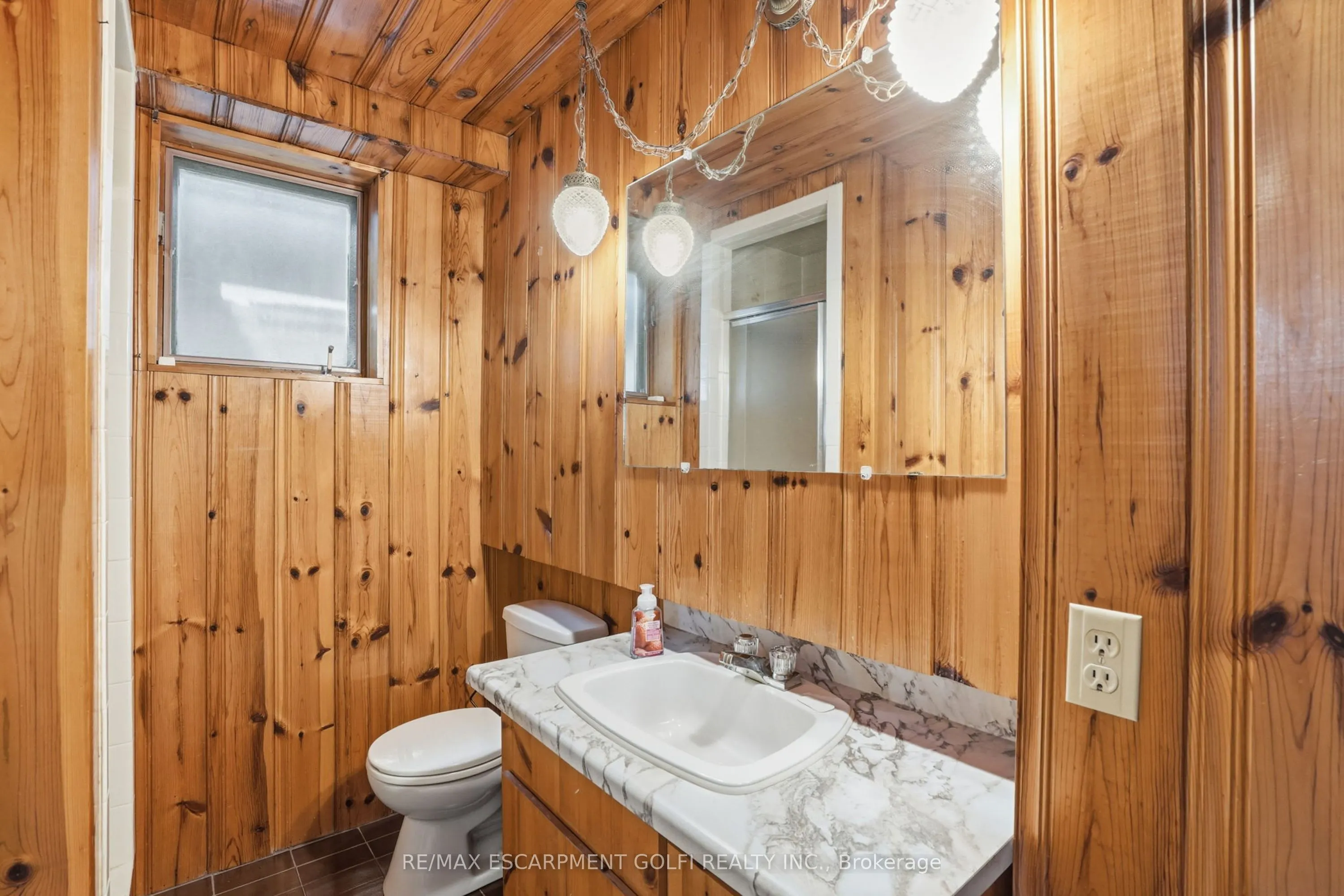 2 LORING Crescent