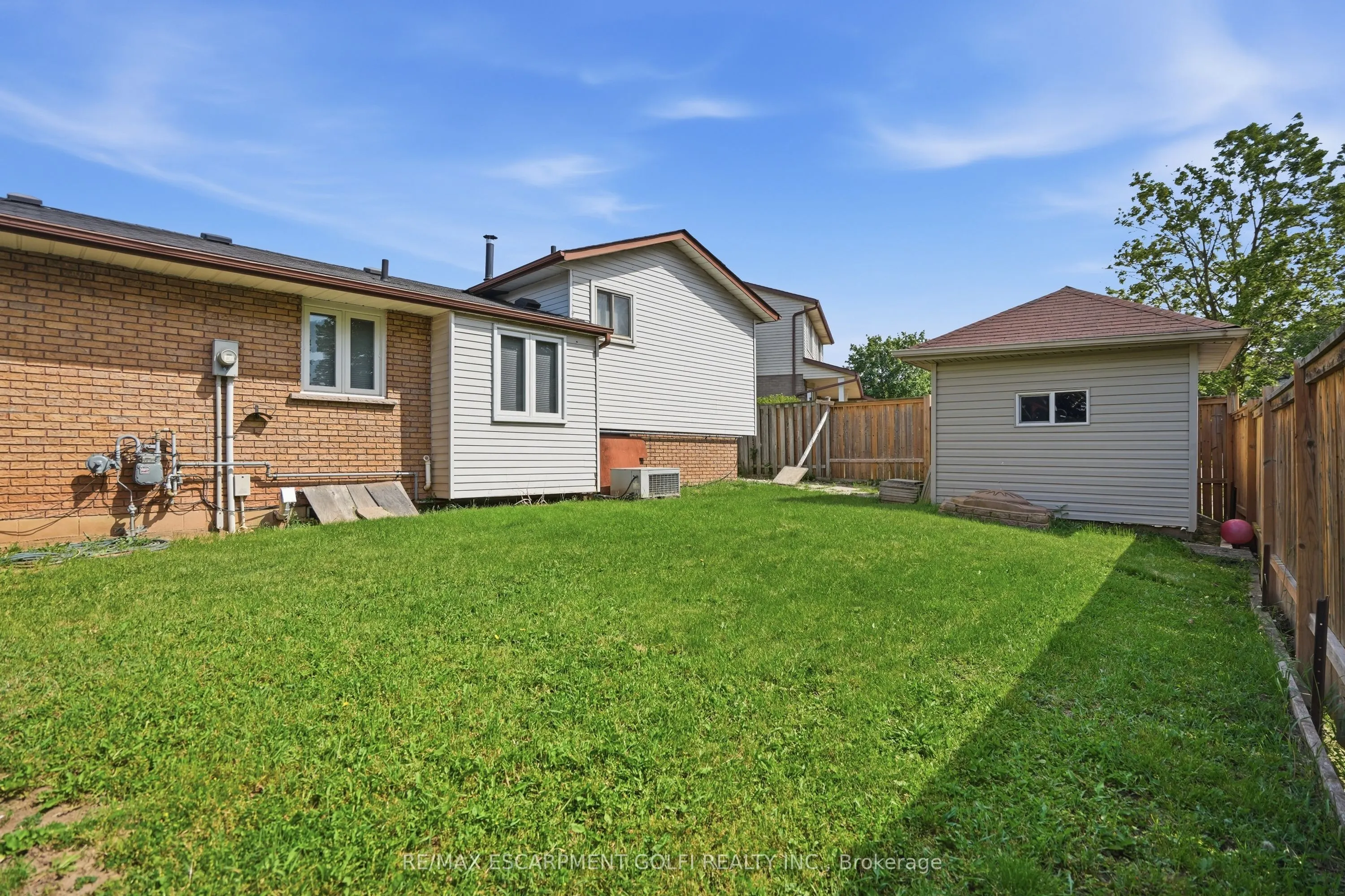 2 LORING Crescent