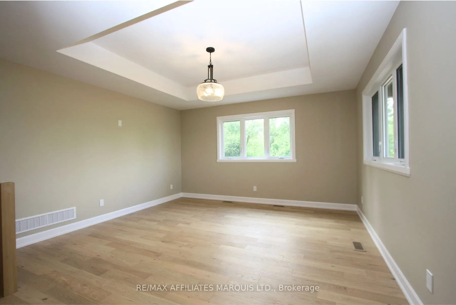 21477 Macgregor Drive