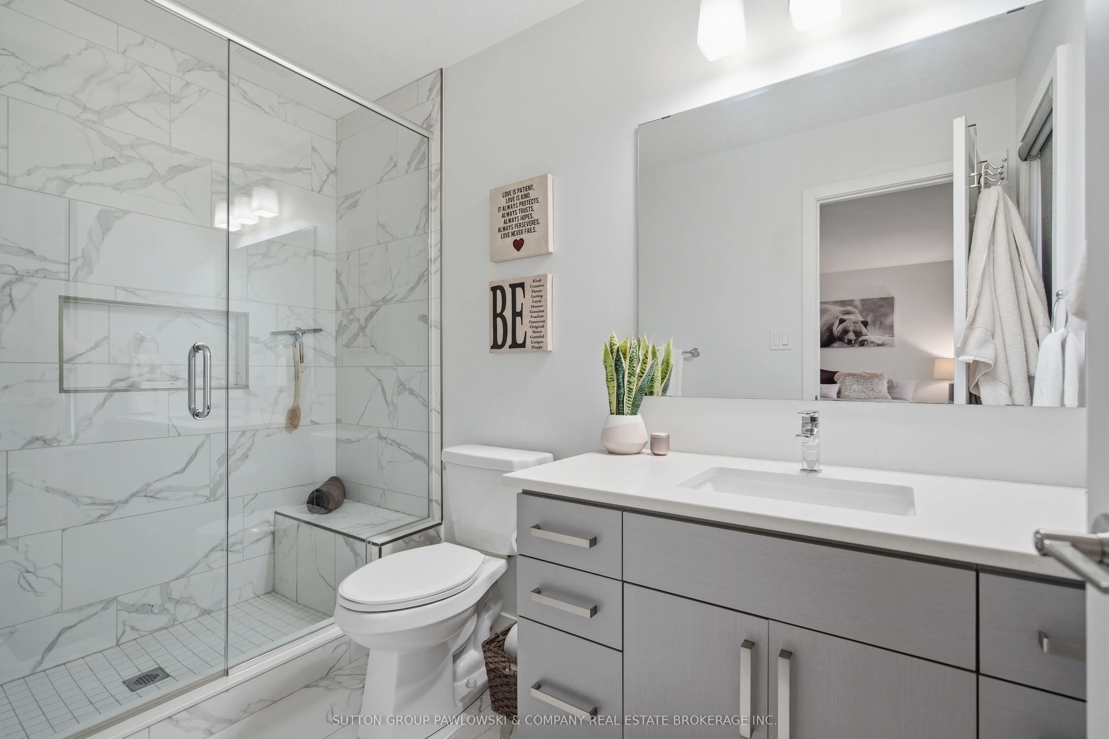 3380 Singleton Avenue #26