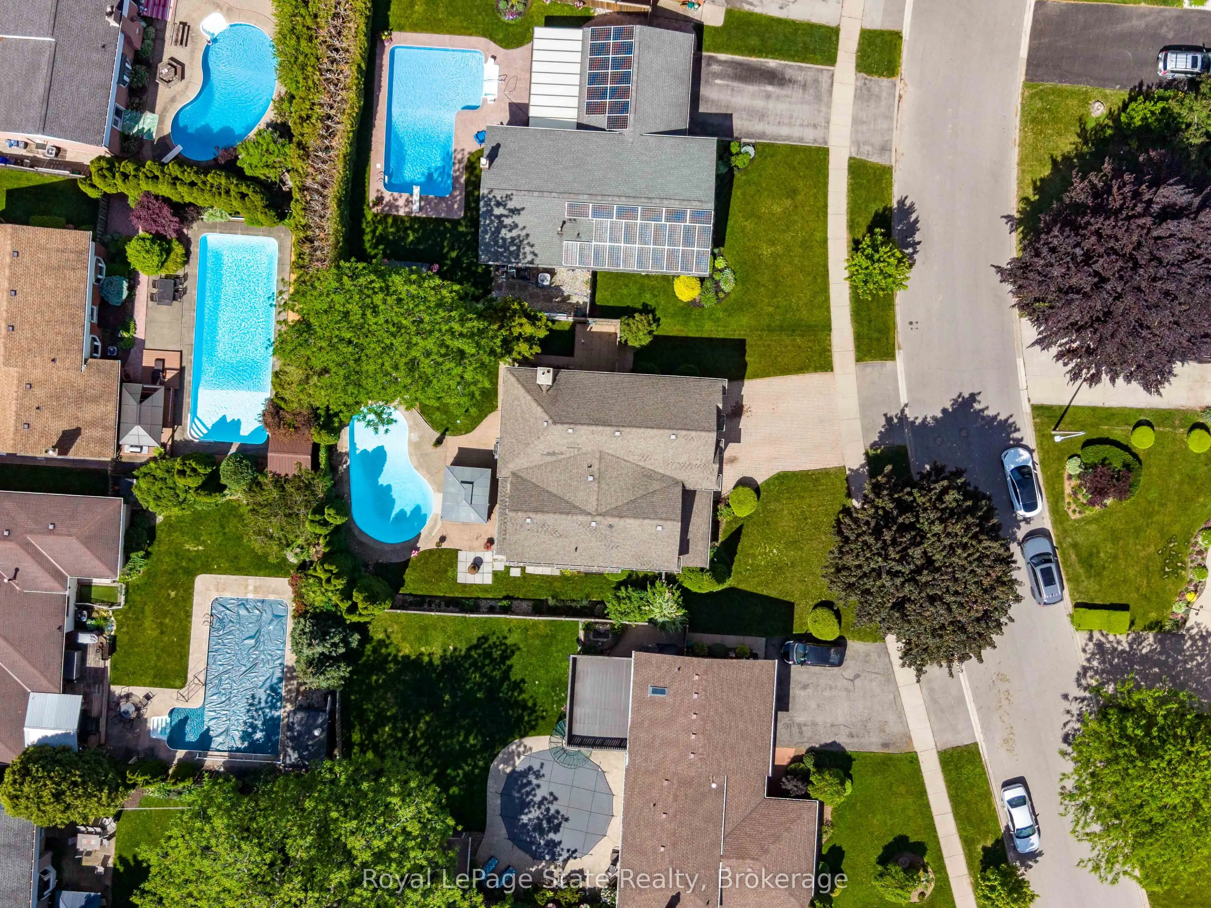 8 Cheval Drive