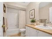 7 Barnstone Drive