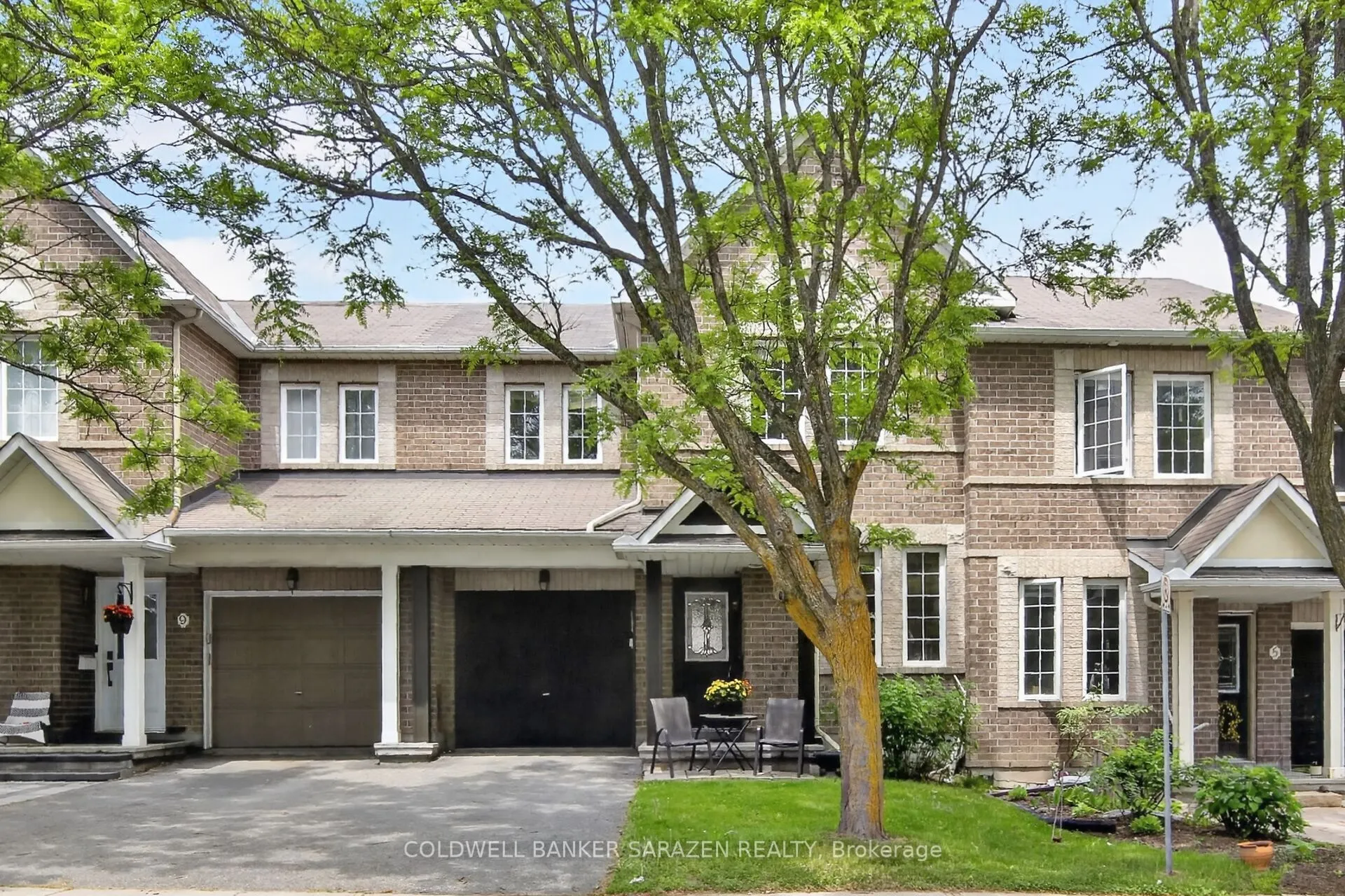 7 Barnstone Drive
