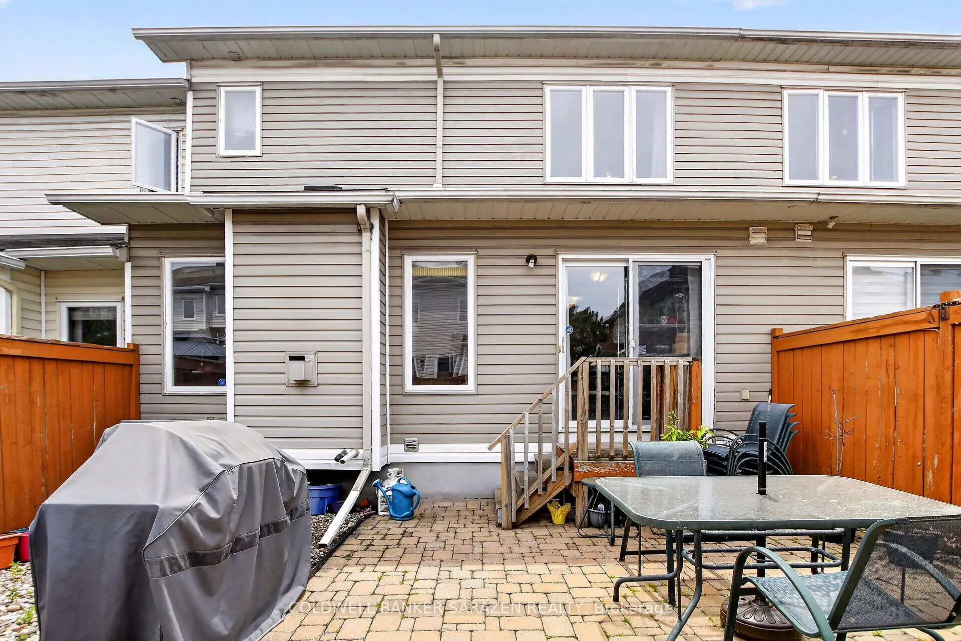 7 Barnstone Drive