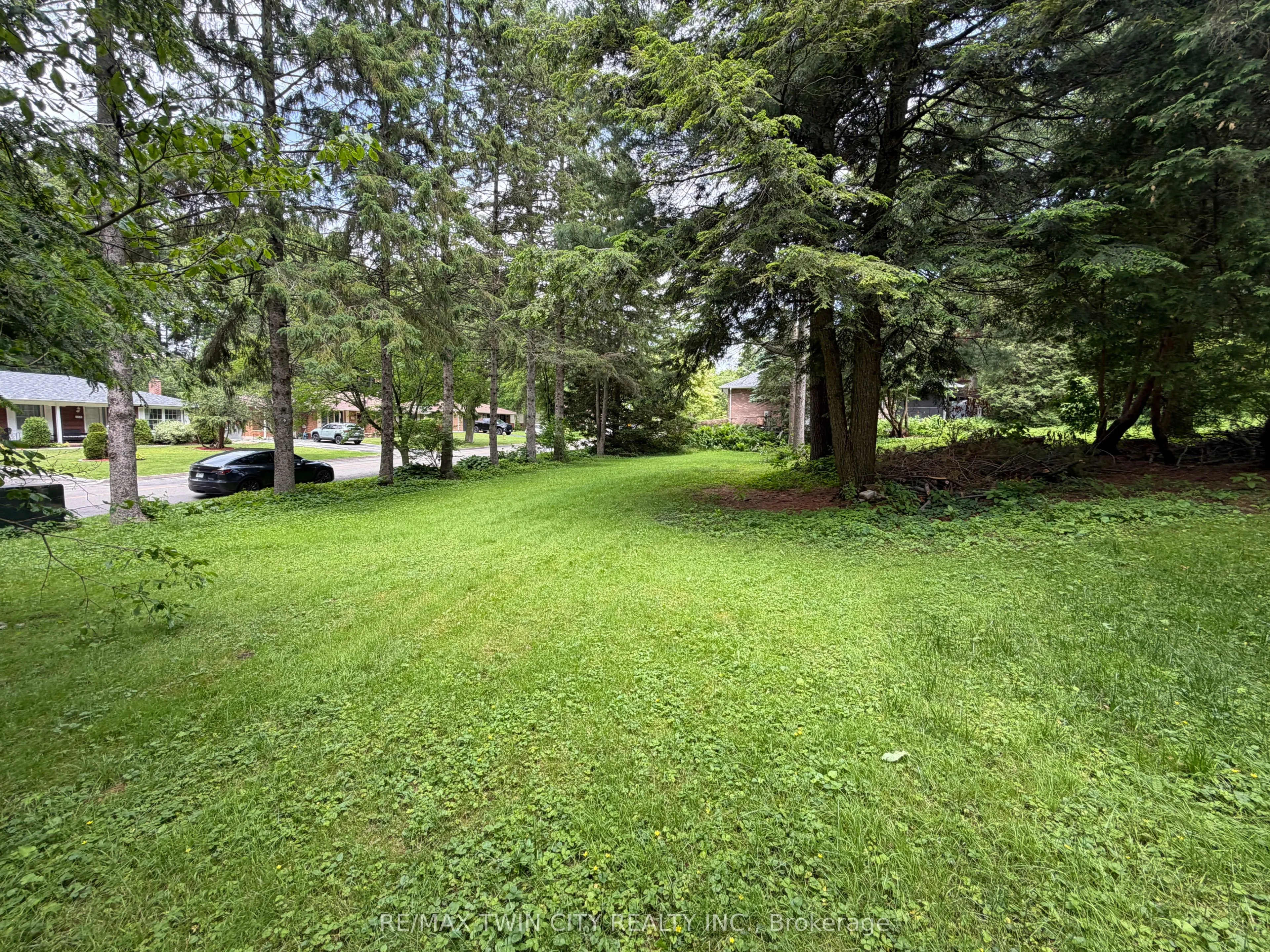 152 McCall Crescent