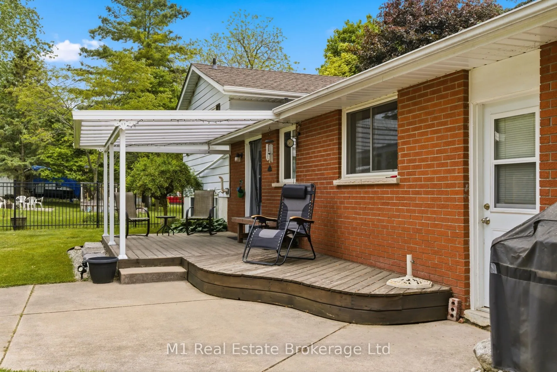 114 Angelica Street