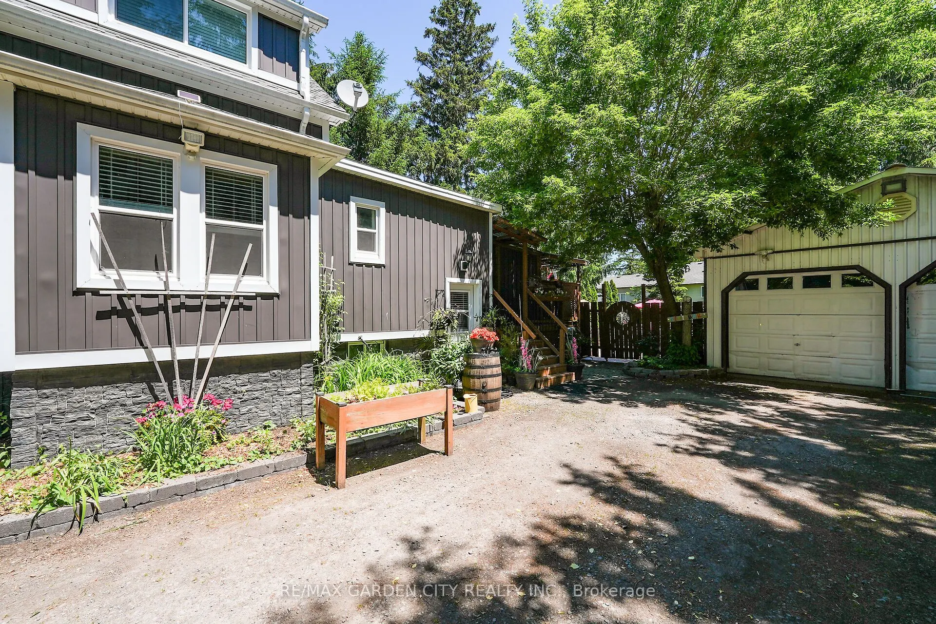 3555 Campden Road