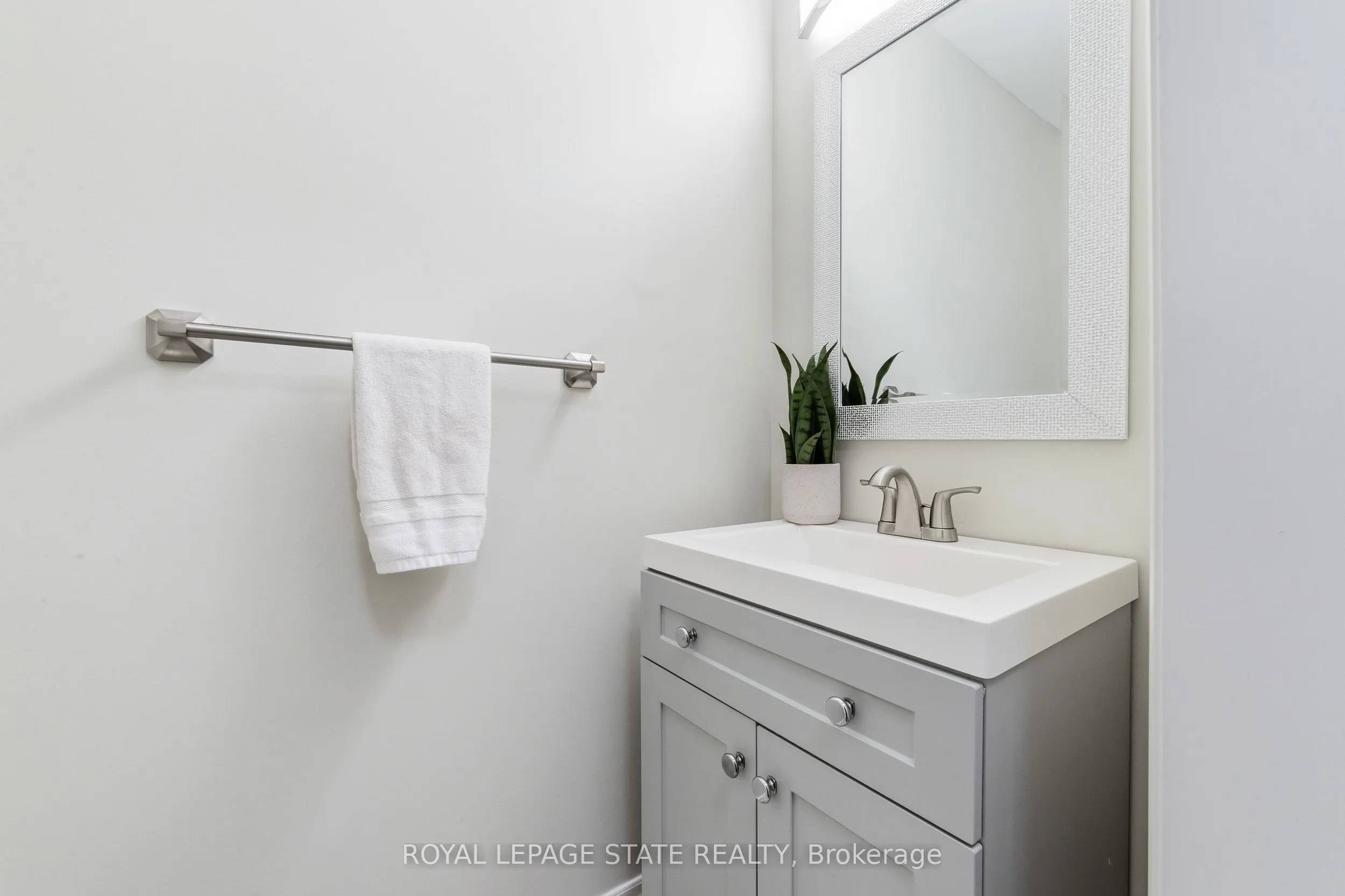 242 Upper Mount Albion Road #13