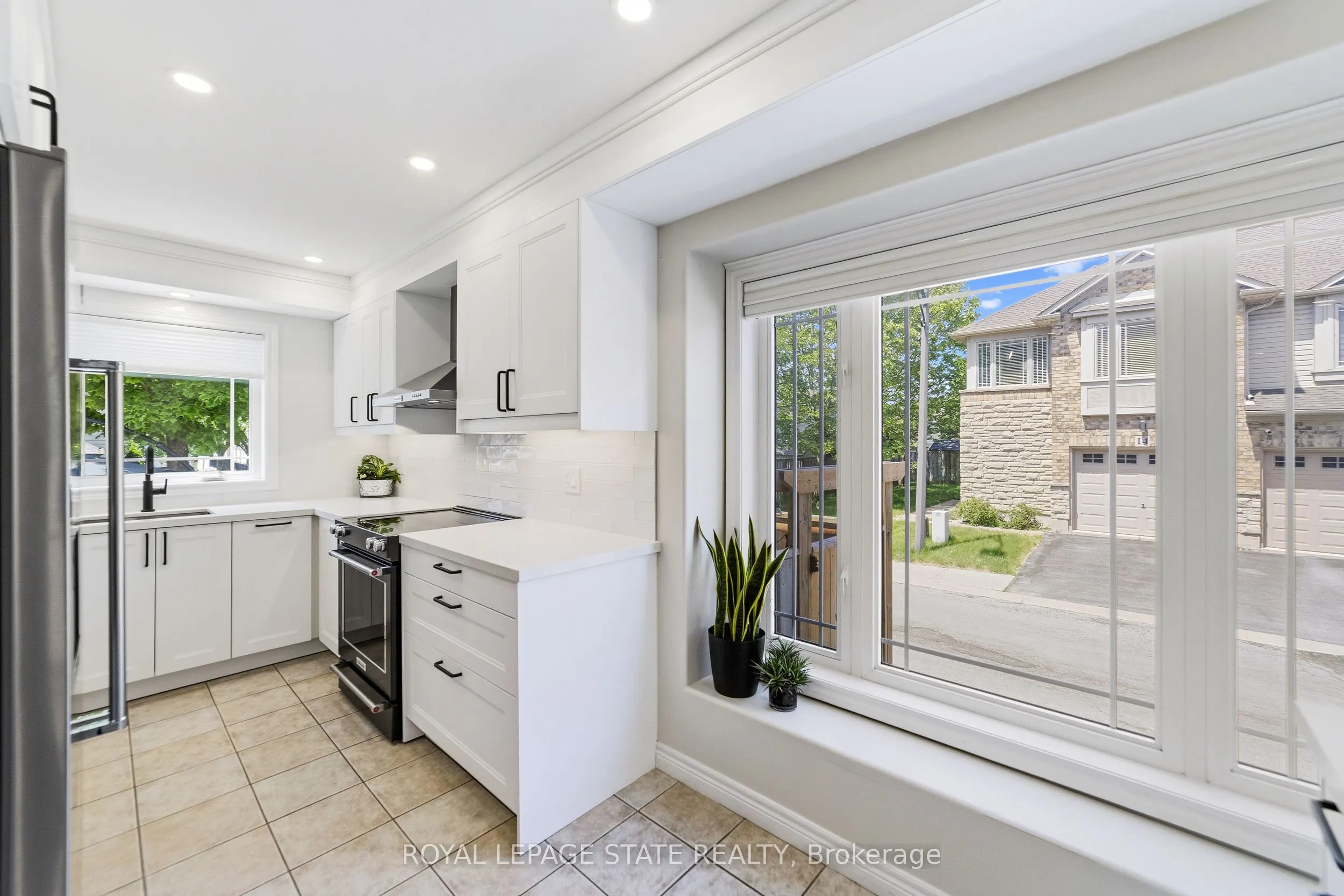 242 Upper Mount Albion Road #13