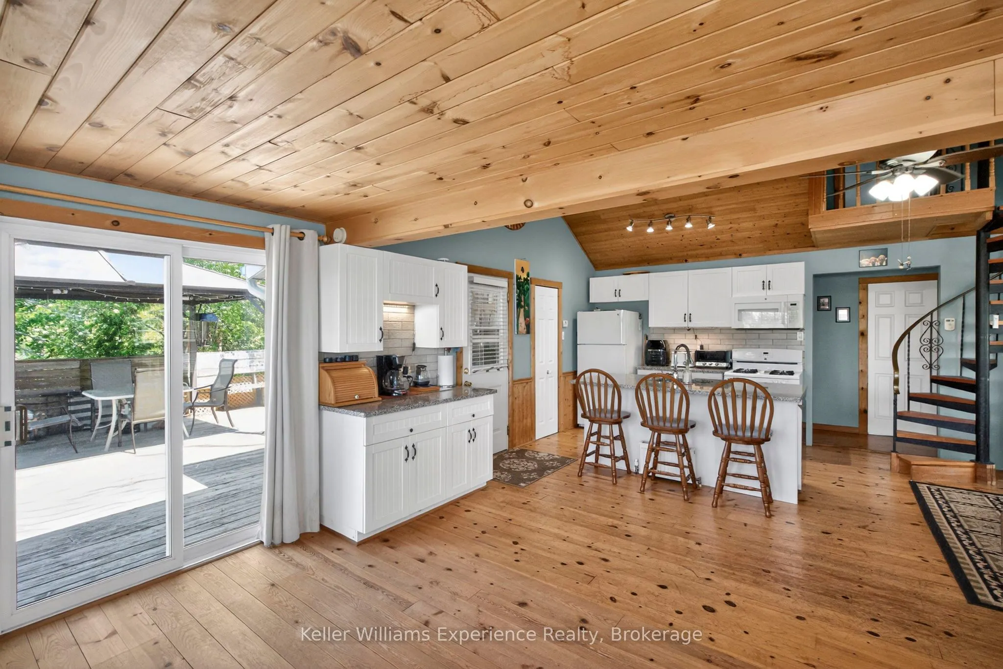 111 Evergreen Lane