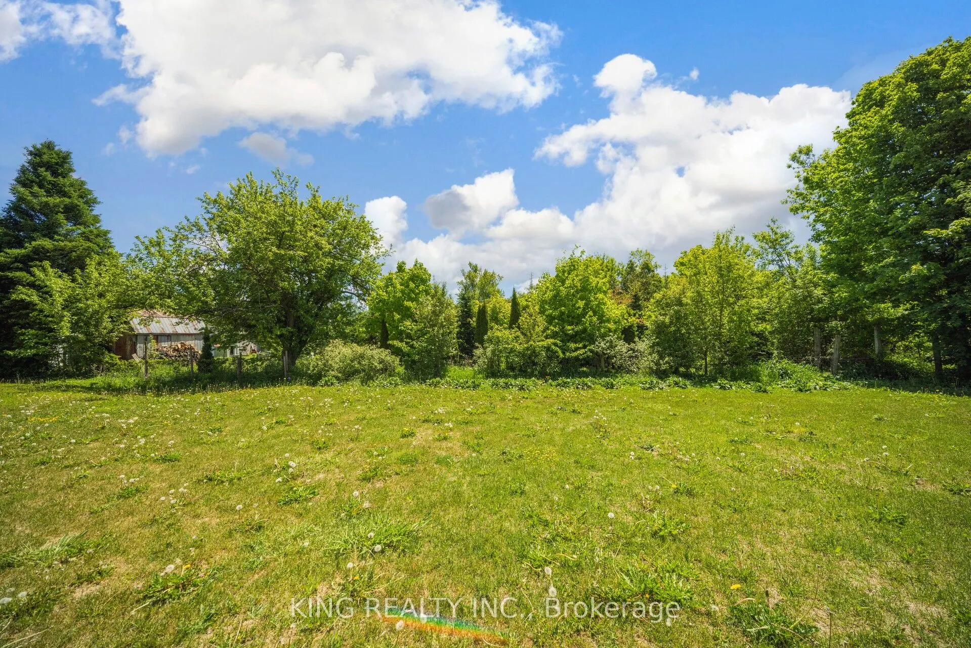 7 Todd Crescent