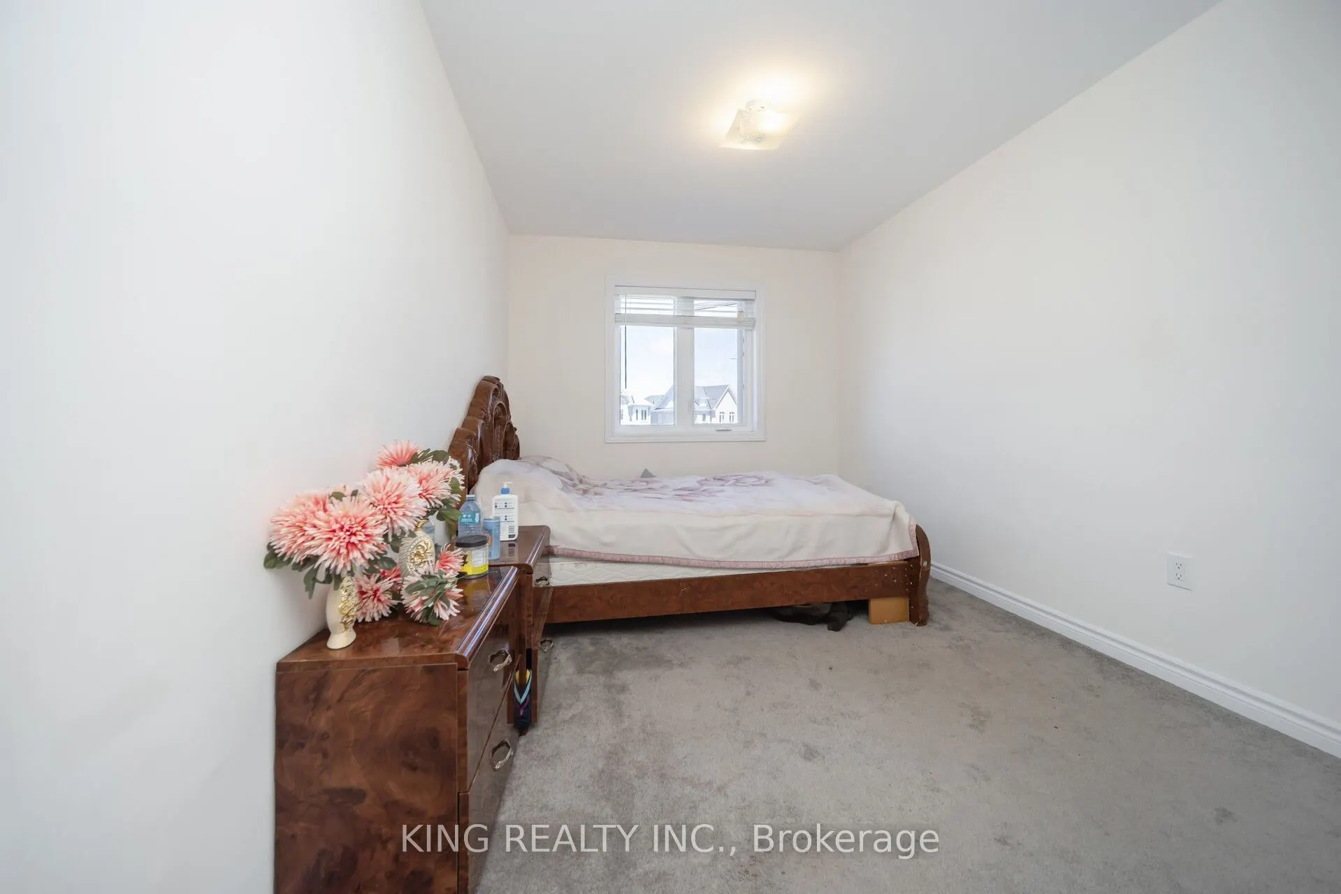 7 Todd Crescent