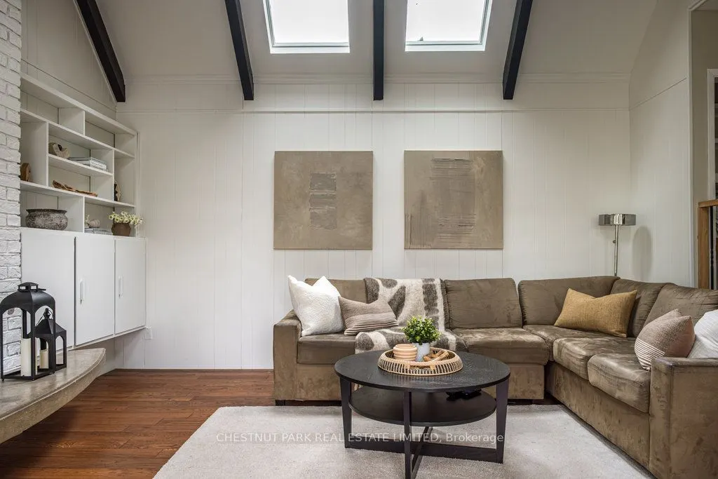 5170 King Street