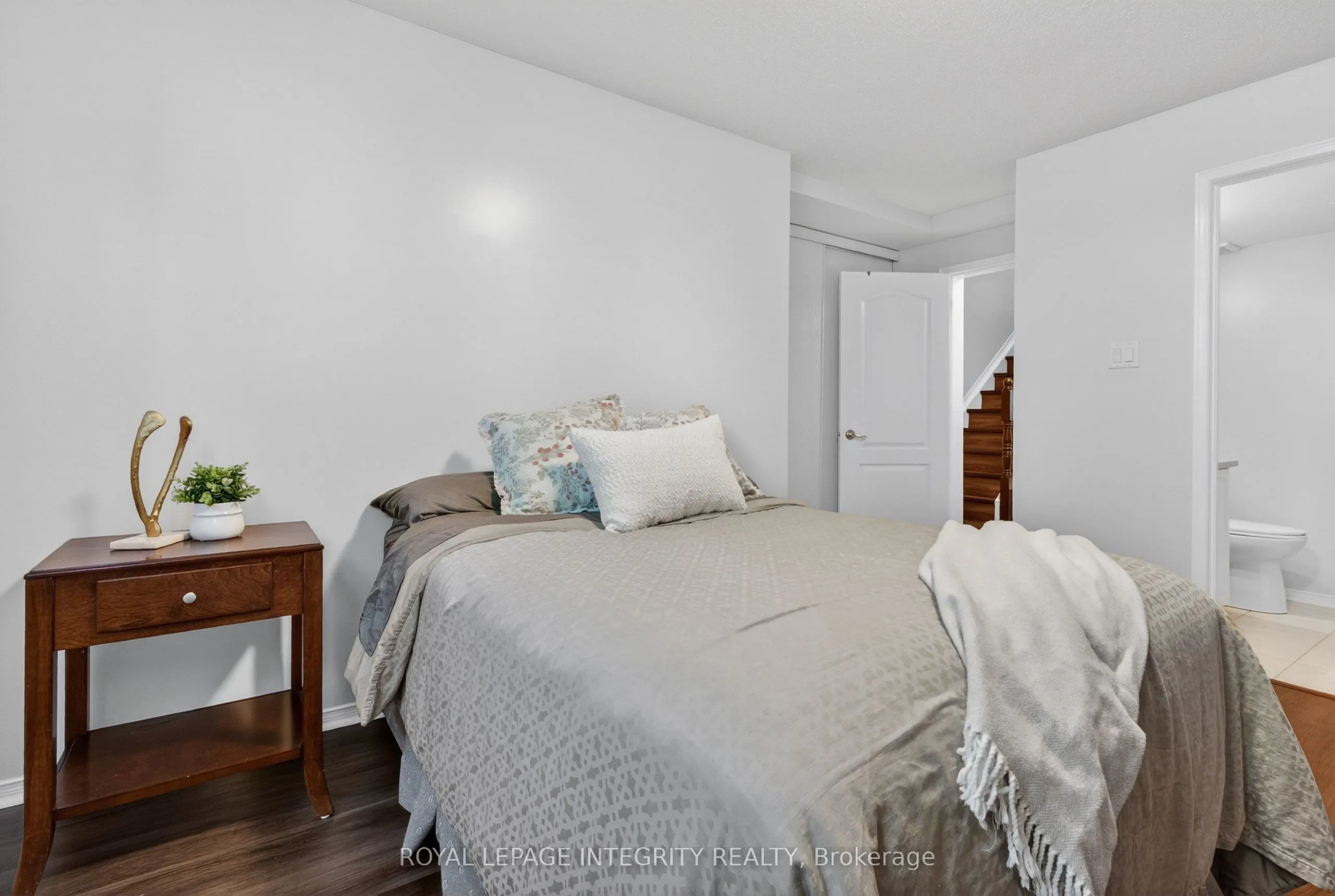 256 Cresthaven Drive #81