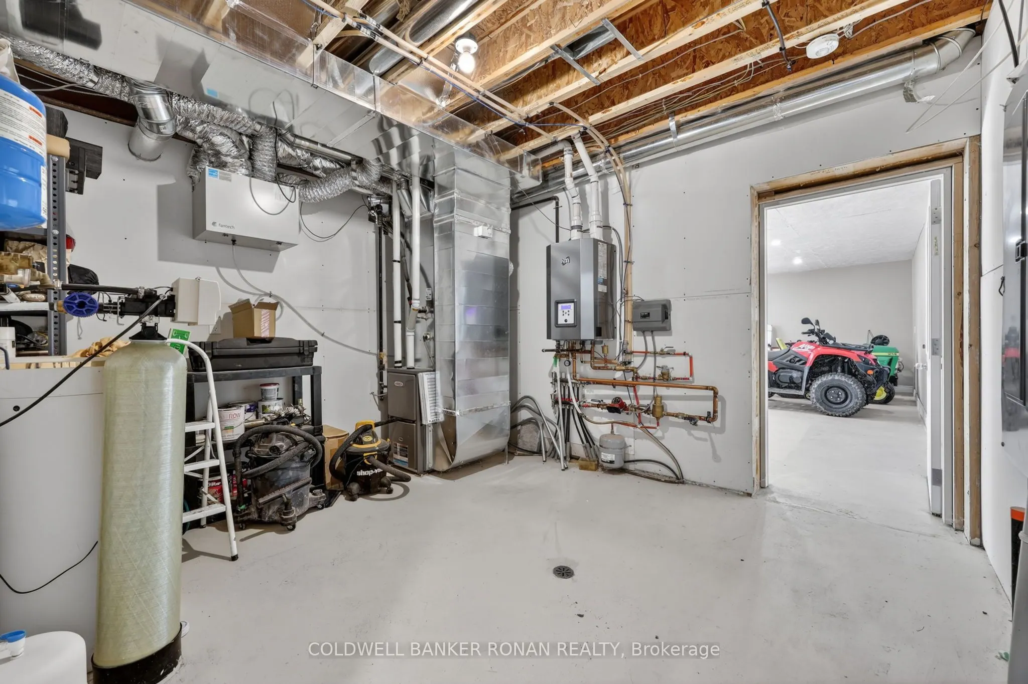 3 Laela Crescent