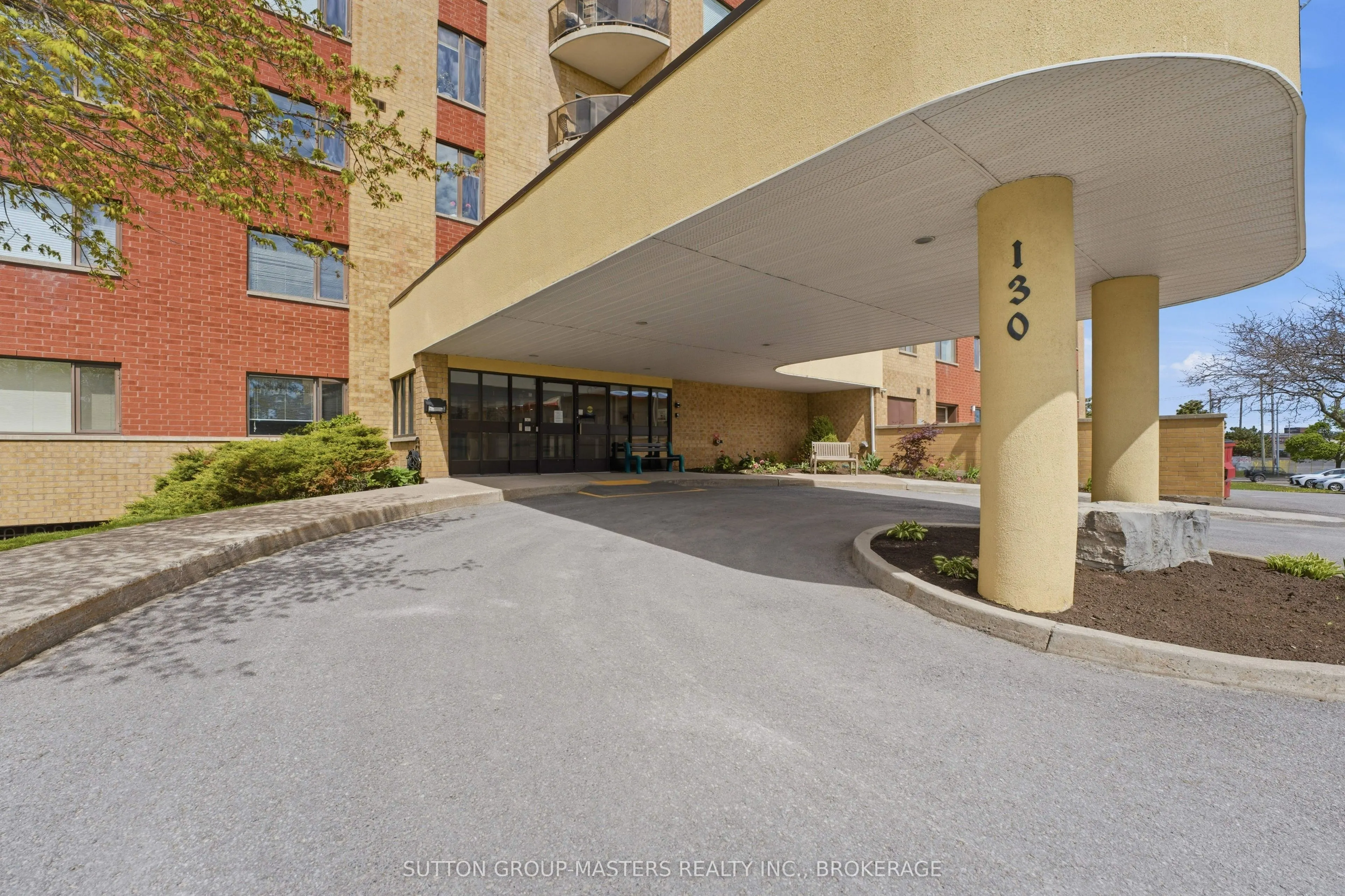 130 Wright Crescent #204