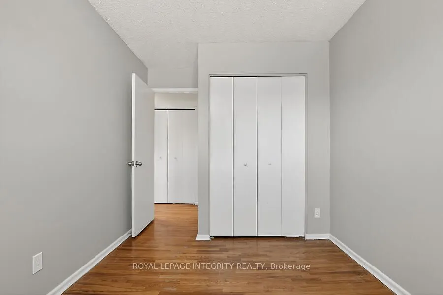427 Moodie Drive #25