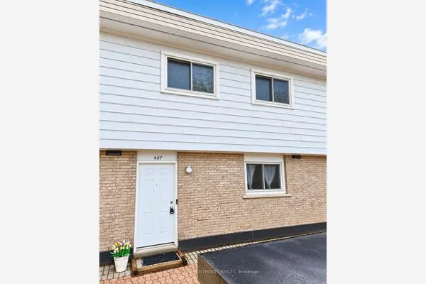 427 Moodie Drive #25