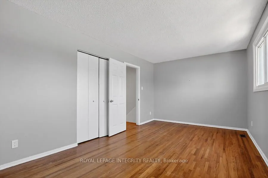 427 Moodie Drive #25
