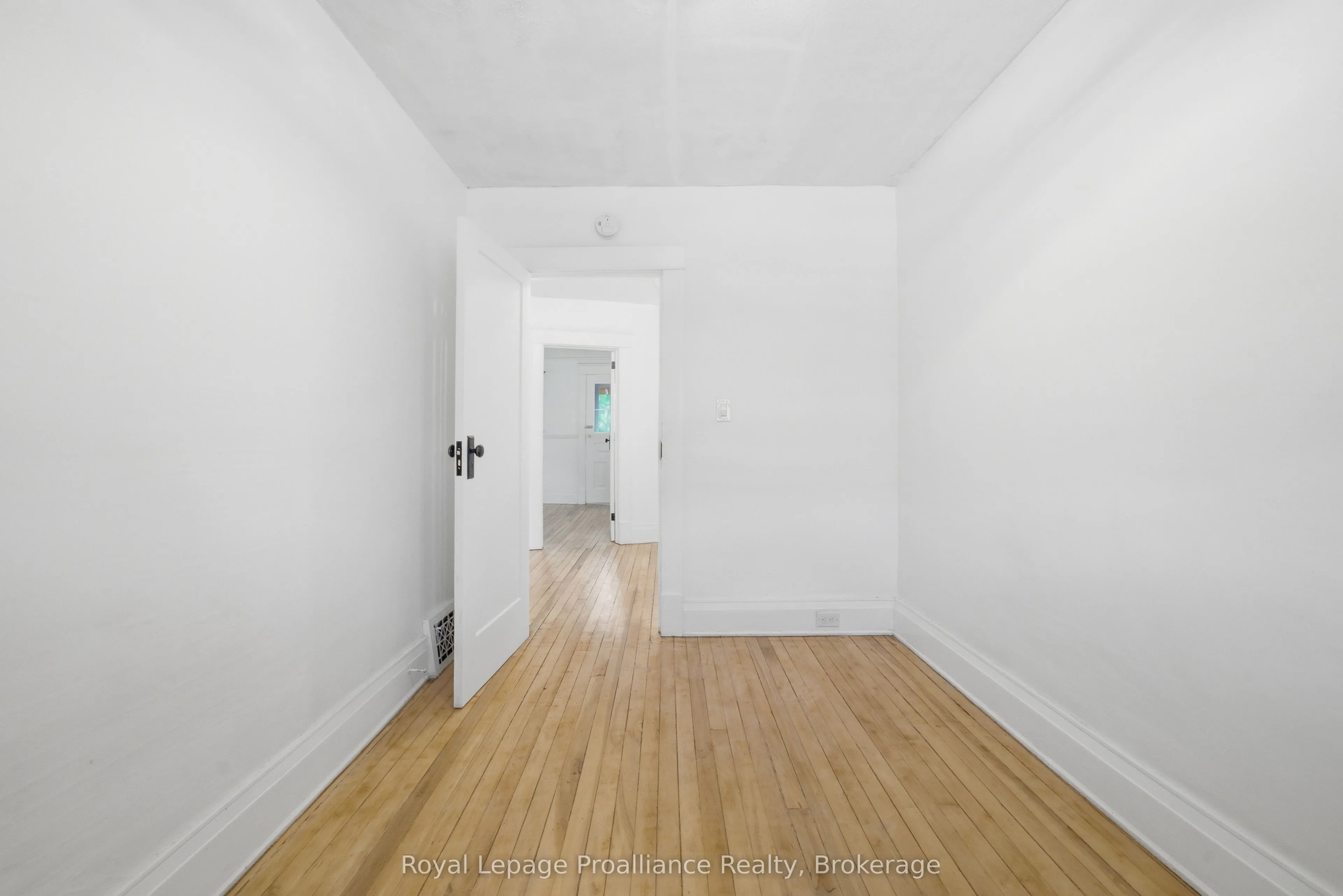 82 Marmora Street