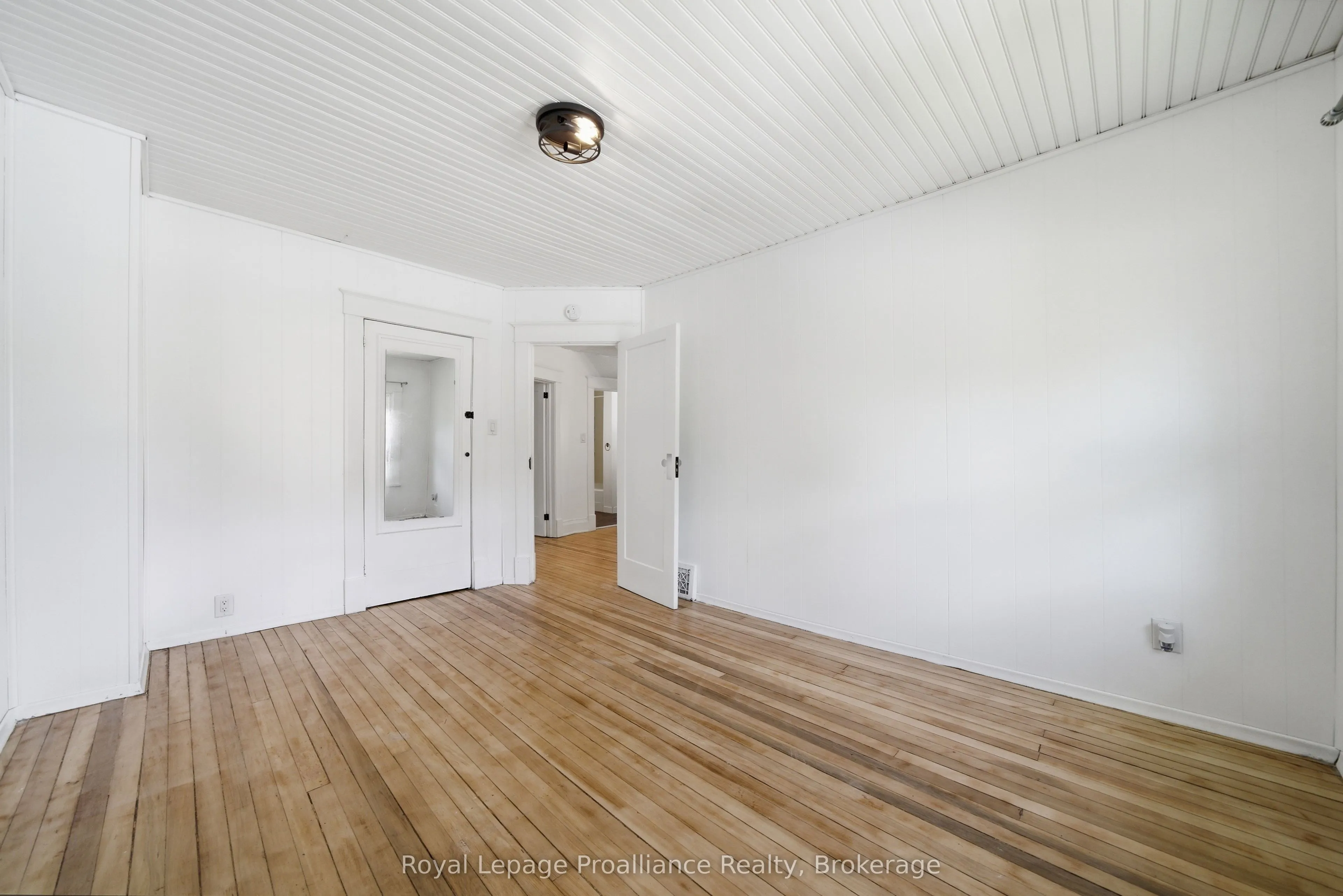 82 Marmora Street