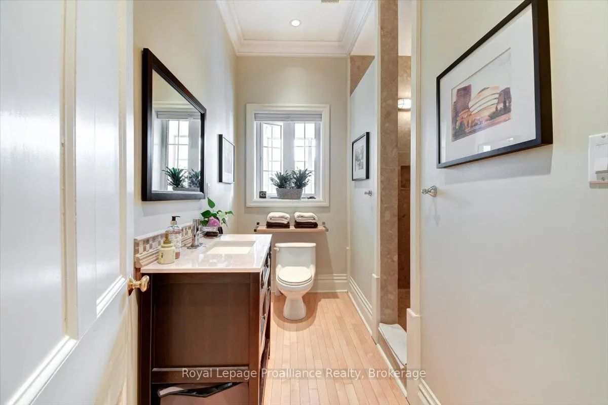 94 Dorset Street W