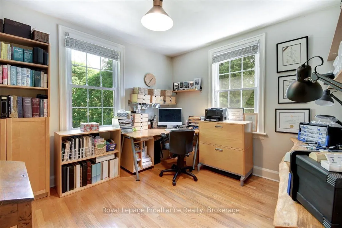 94 Dorset Street W
