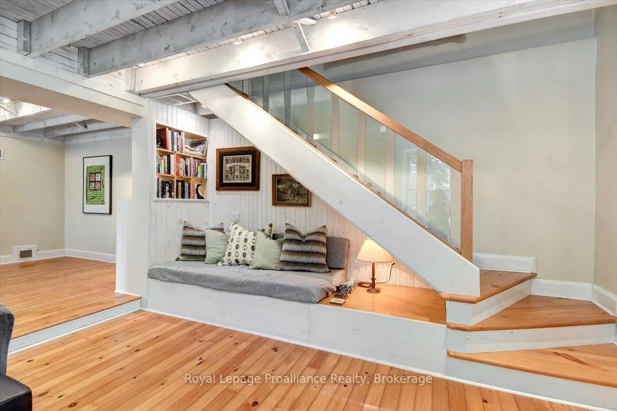 94 Dorset Street W