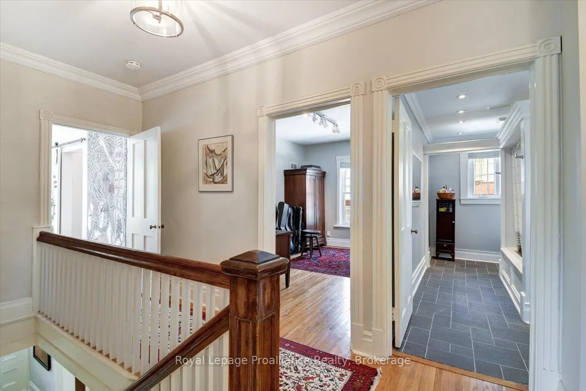 94 Dorset Street W