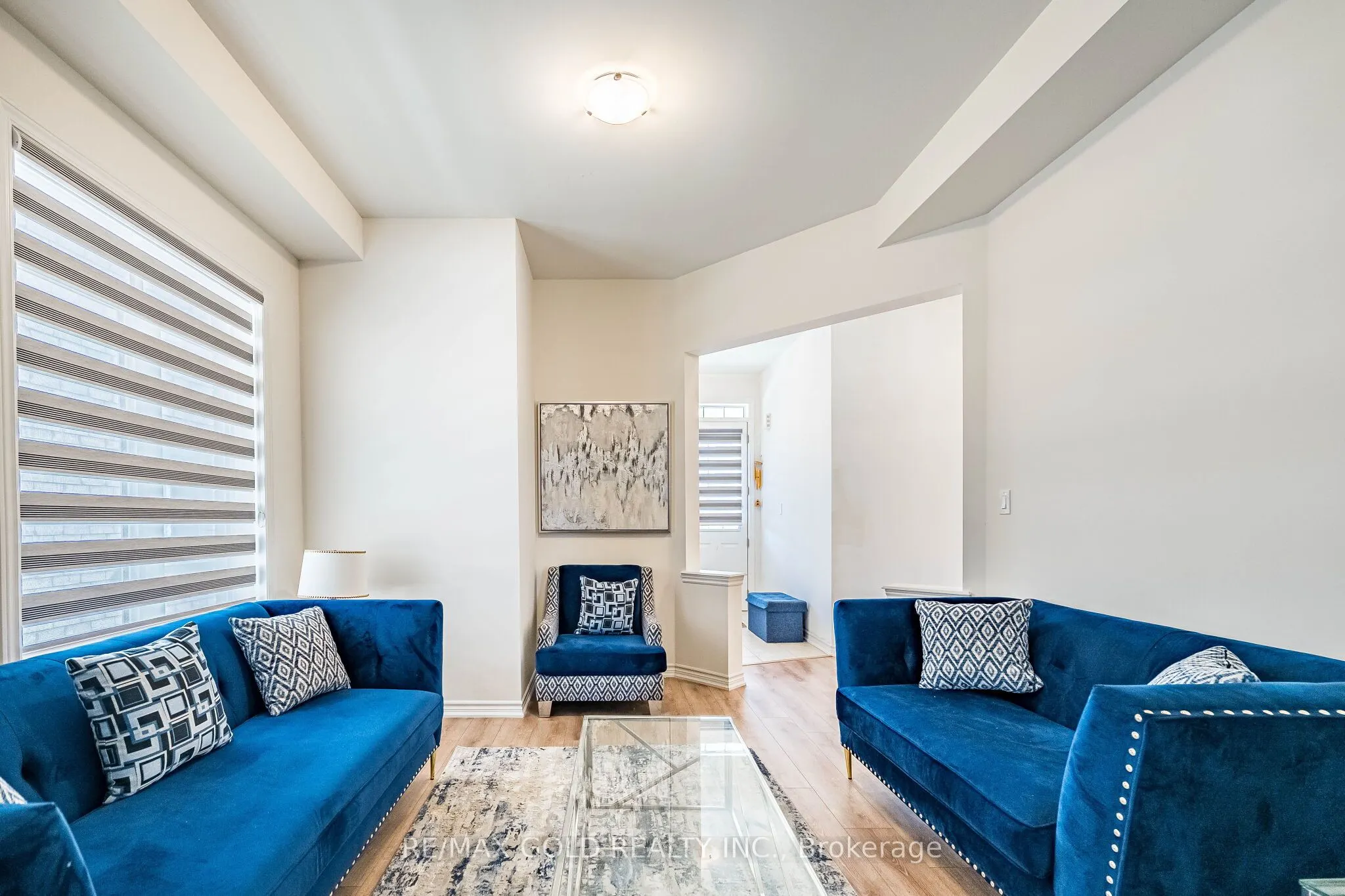781 Gilmour Crescent