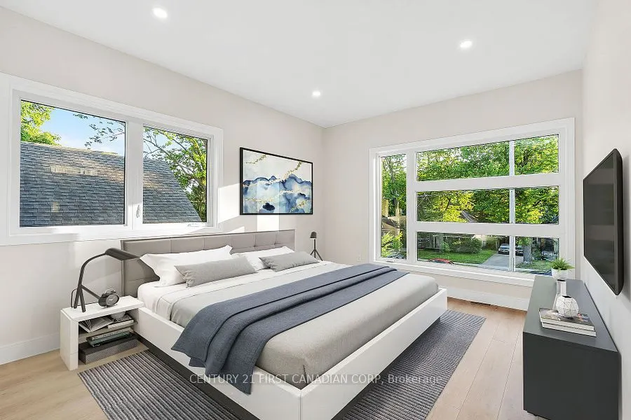 858 William Street