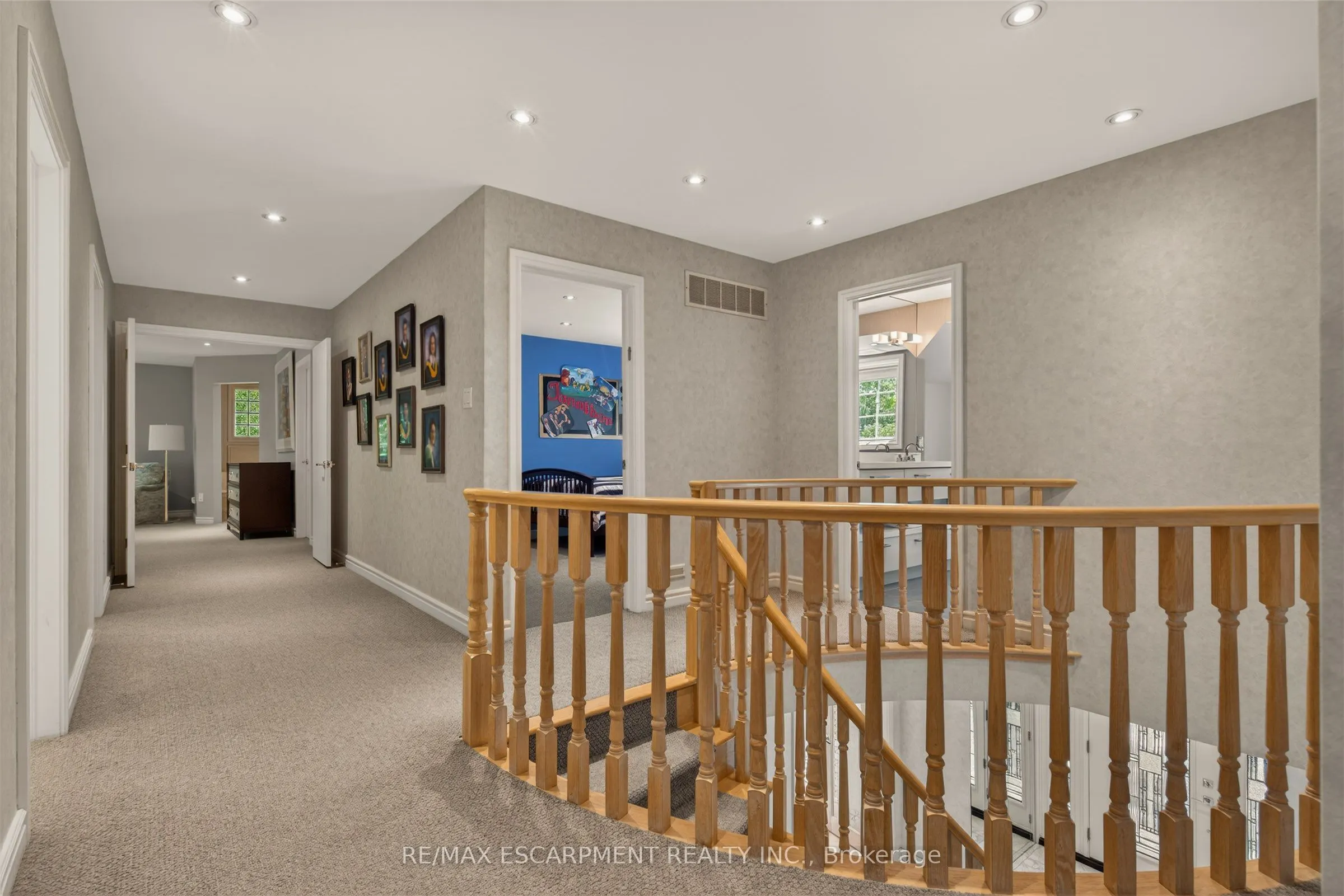 23 Lantern Lane