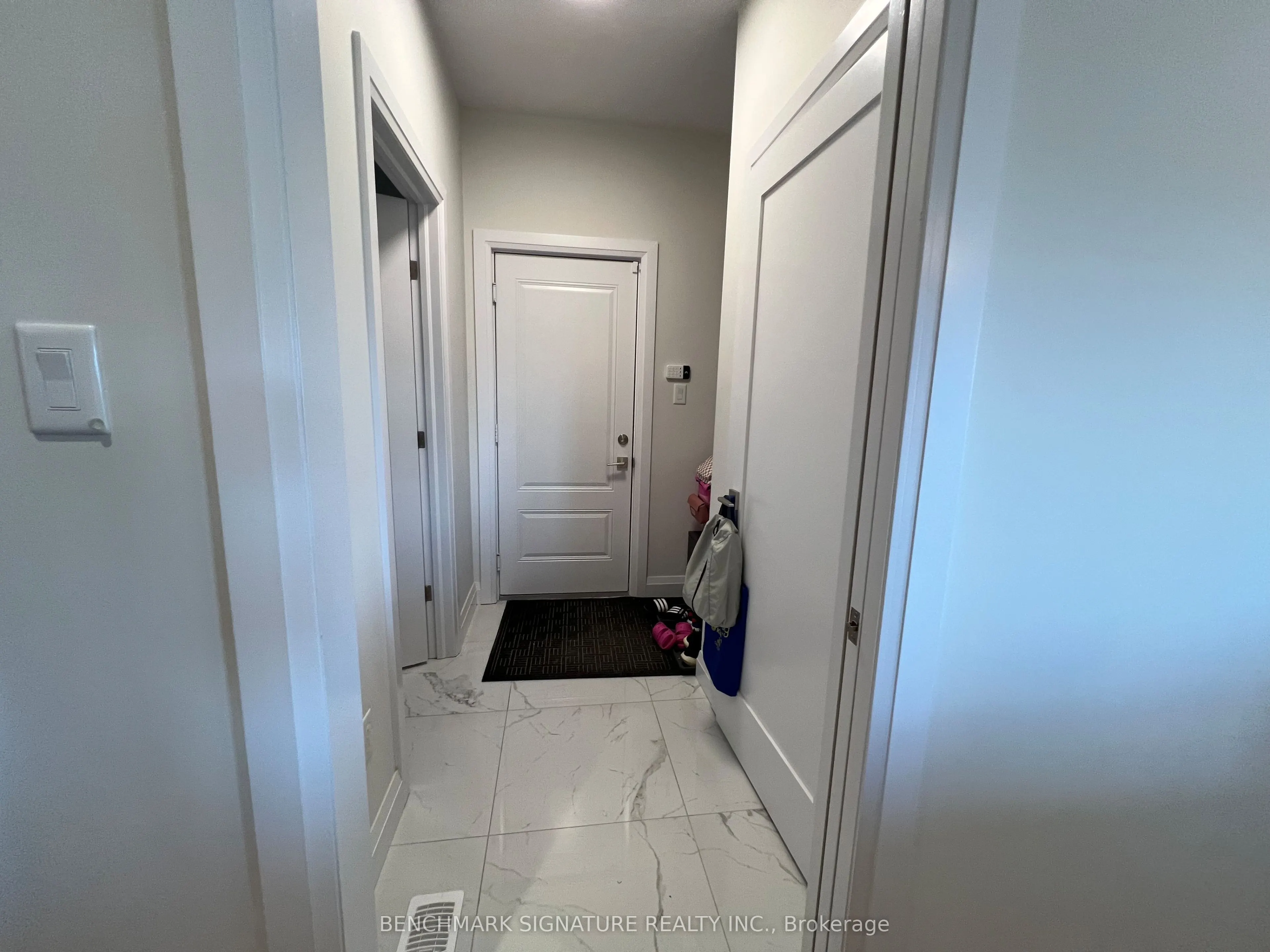 17 Totten Street