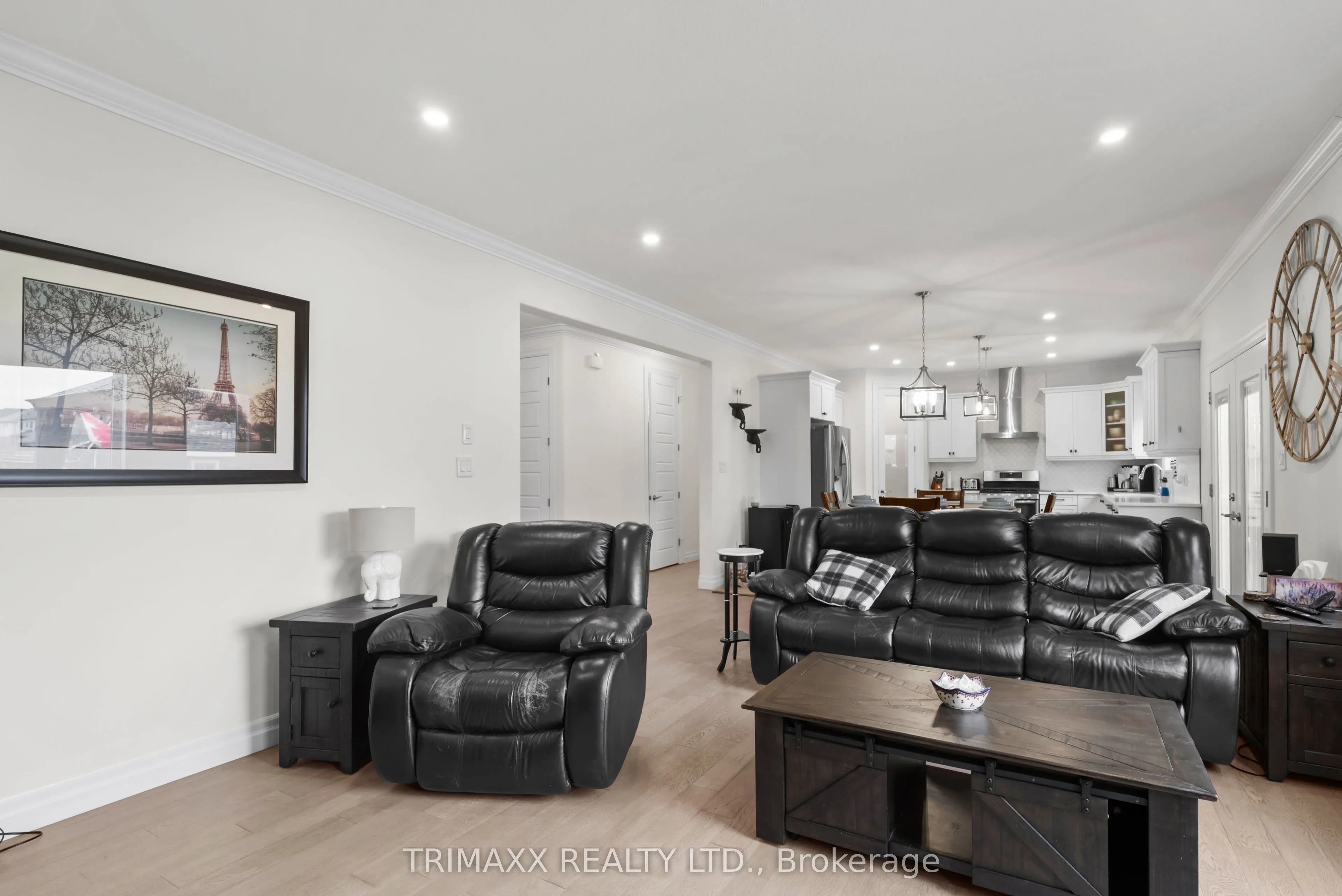 31 Thames Springs Crescent