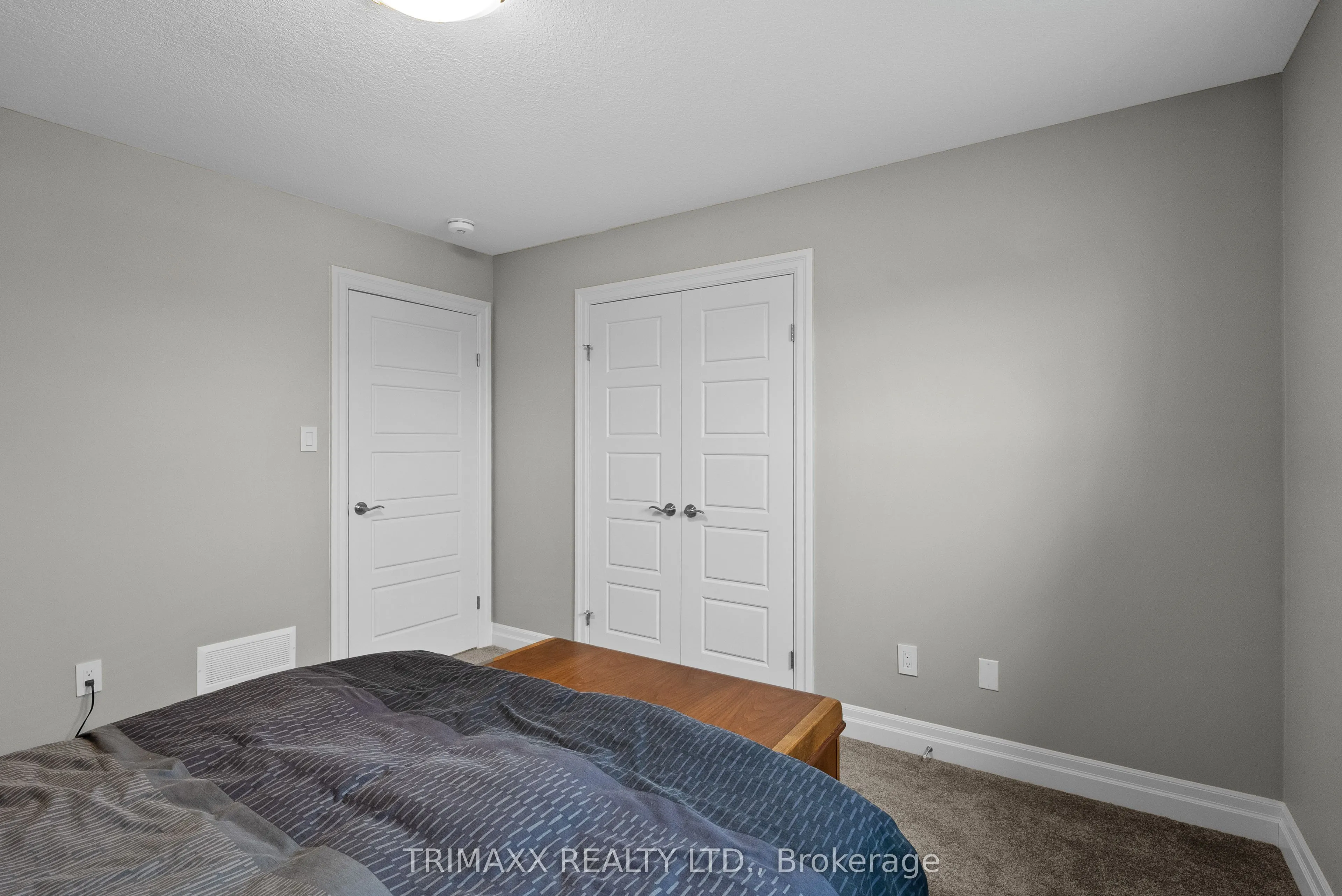 31 Thames Springs Crescent
