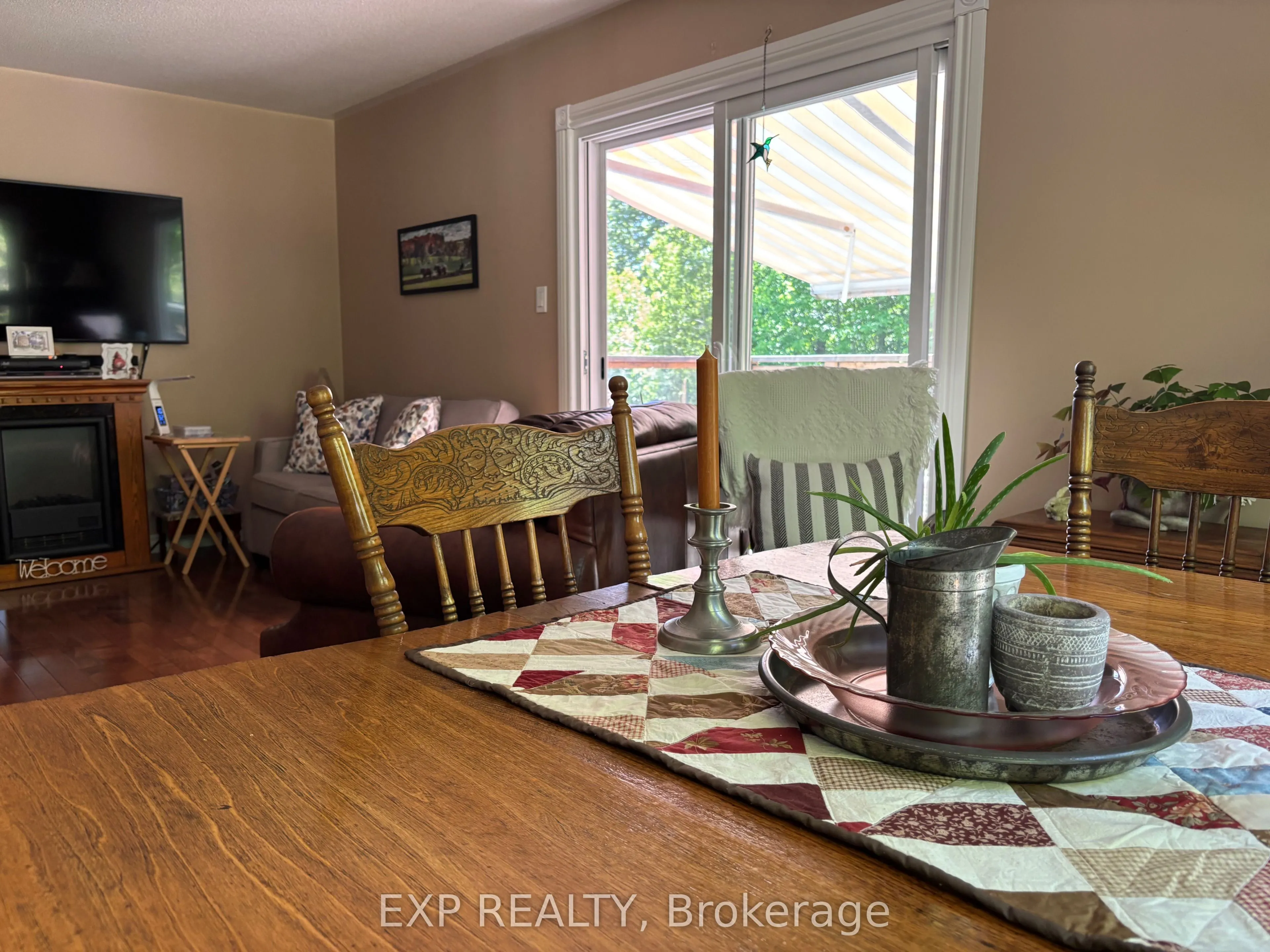 499 Centreview Road