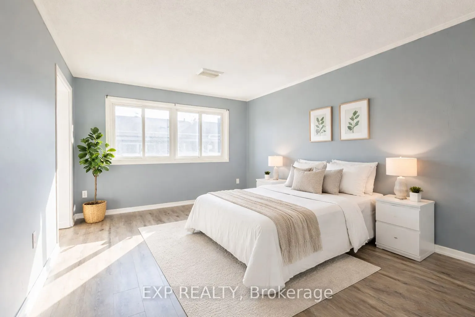 121 University Avenue E #102