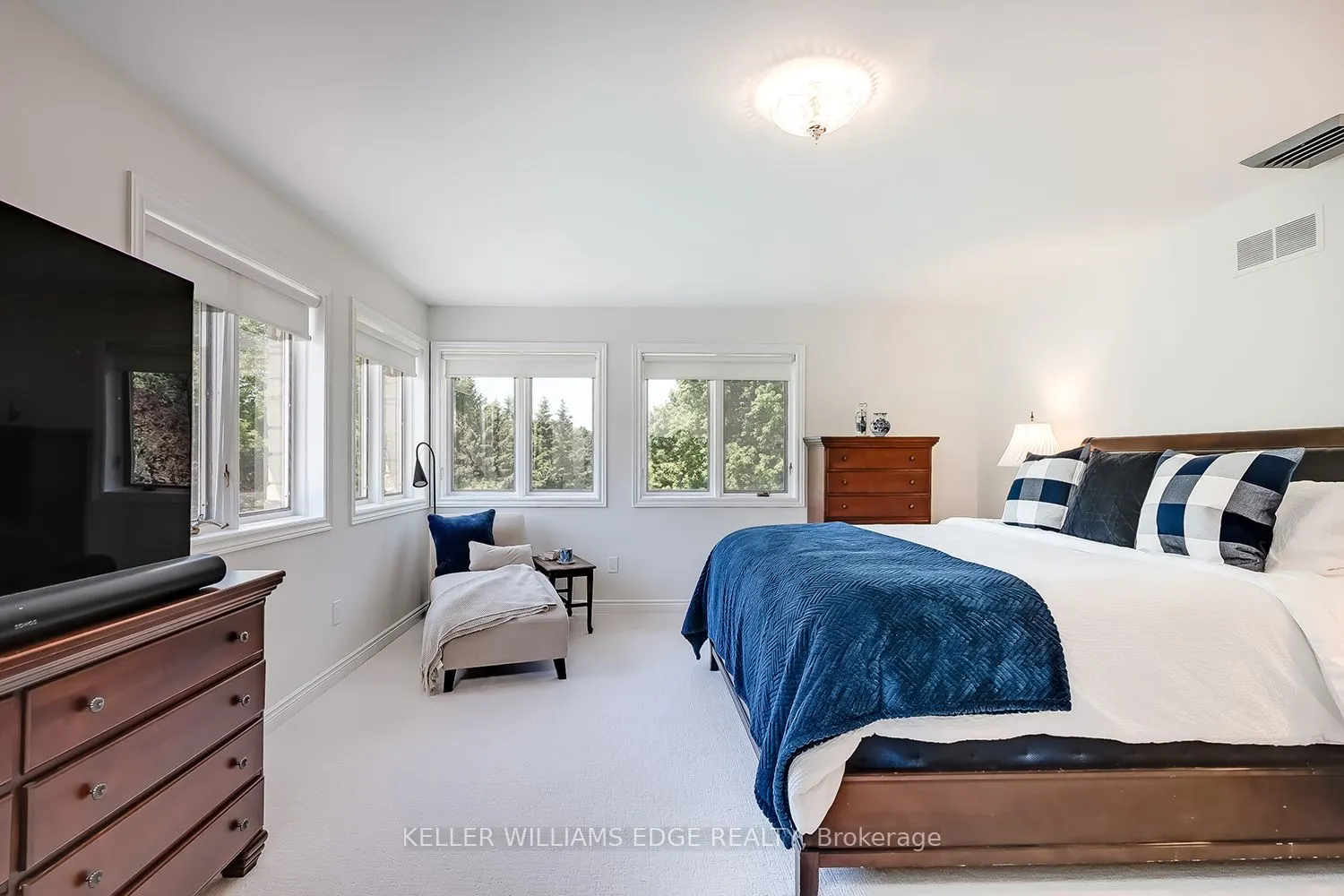 938 Governor's Road
