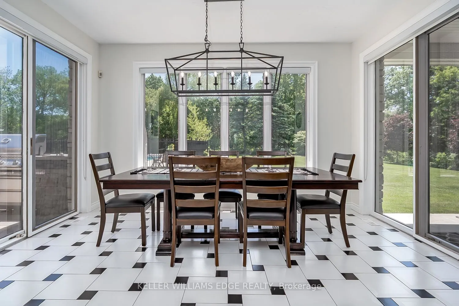 938 Governor's Road