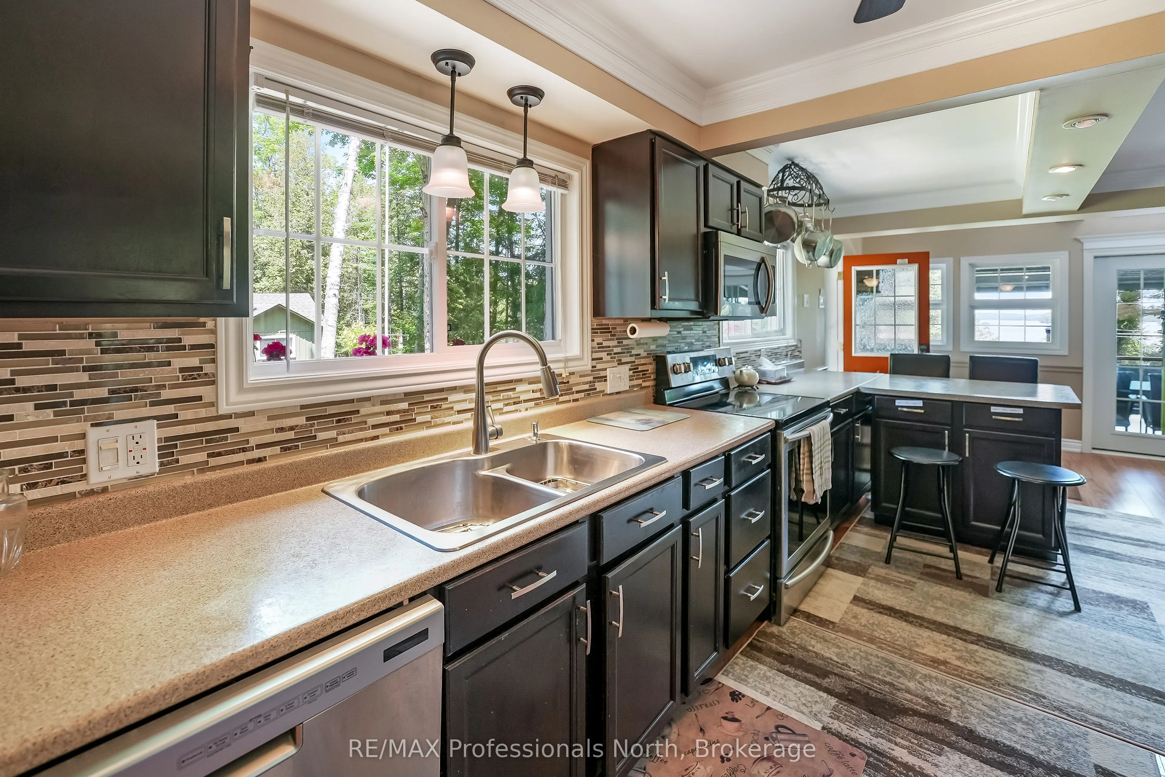 1214 Kashagawigamog Lake Road